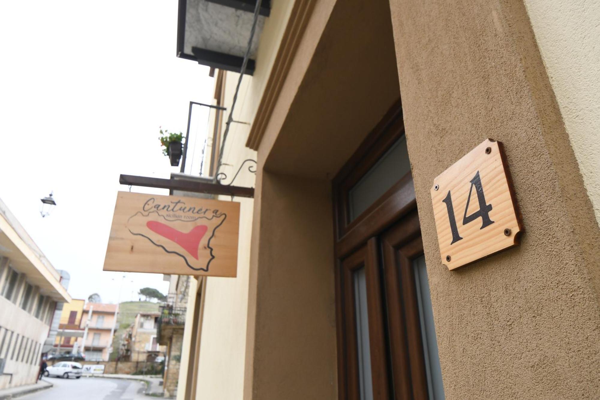 Cantunera Sicilianroom Piazza Armerina Bagian luar foto